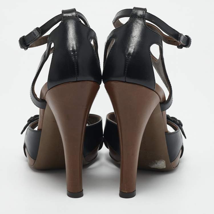 Pre Owned Bottega Veneta Black Leather Ankle Strap Sandals Size 38