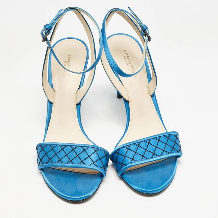 Pre Owned Bottega Veneta Blue/Black Satin Ankle Strap Sandals Size 39