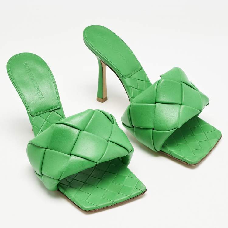 Pre Owned Bottega Veneta Green Intrecciato Leather Lido Slide Sandals Size 37