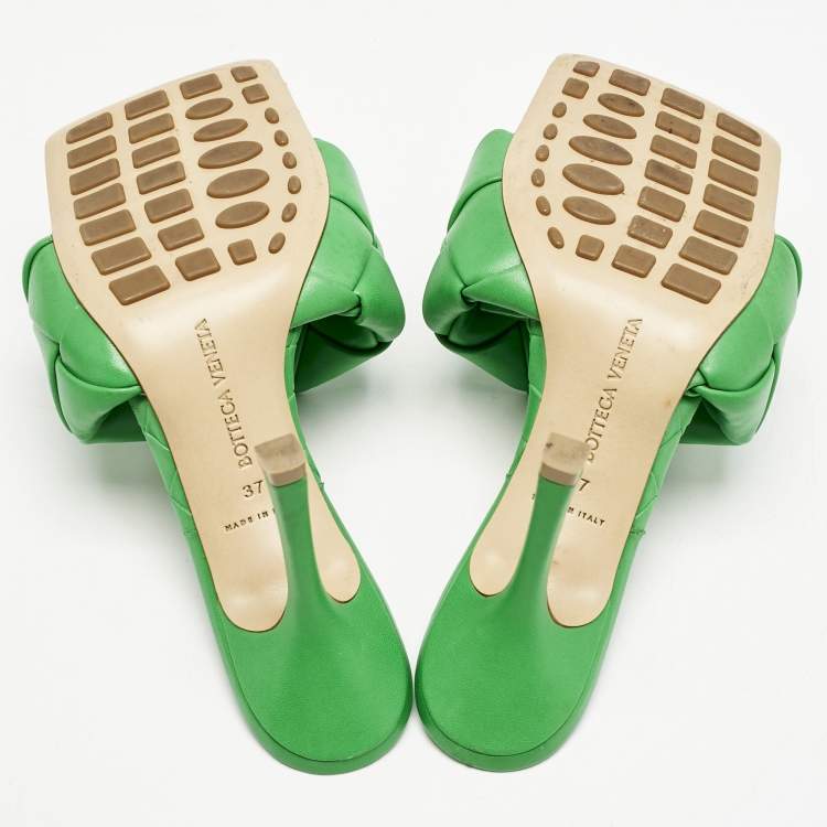 Pre Owned Bottega Veneta Green Intrecciato Leather Lido Slide Sandals Size 37