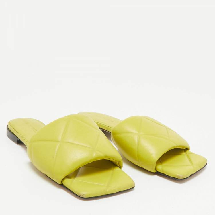 Pre Owned Bottega Veneta Lime Green Quilted Leather Lido Flats Size 37