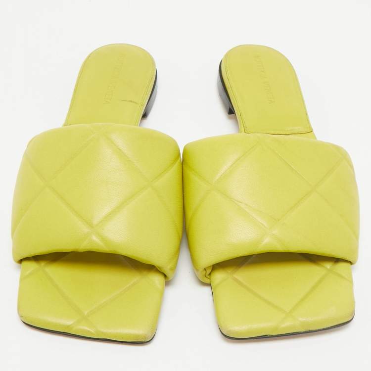 Pre Owned Bottega Veneta Lime Green Quilted Leather Lido Flats Size 37