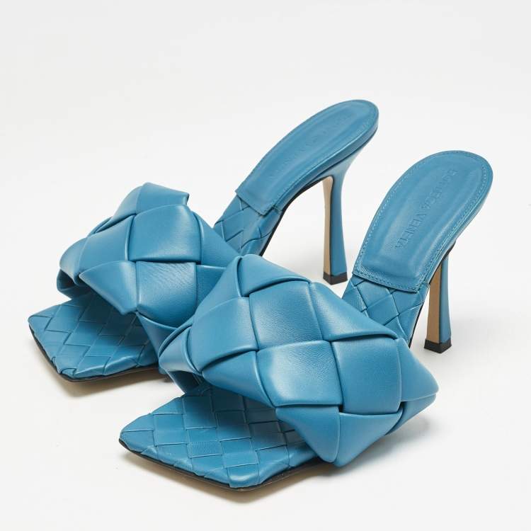 Pre Owned Bottega Veneta Blue Intrecciato Leather Lido Slide Sandals Size 37