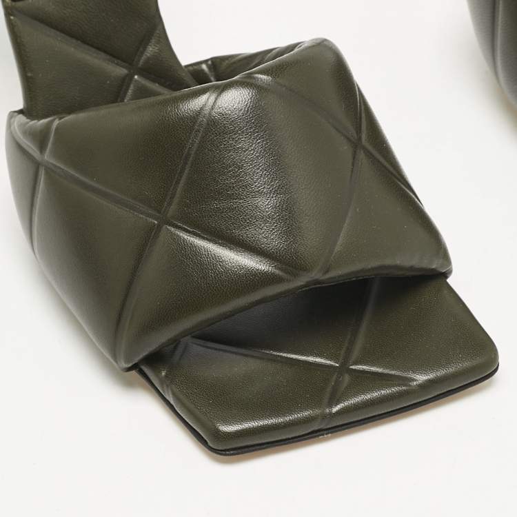 Pre Owned Bottega Veneta Olive Green Leather Lido Slide Sandals Size 38