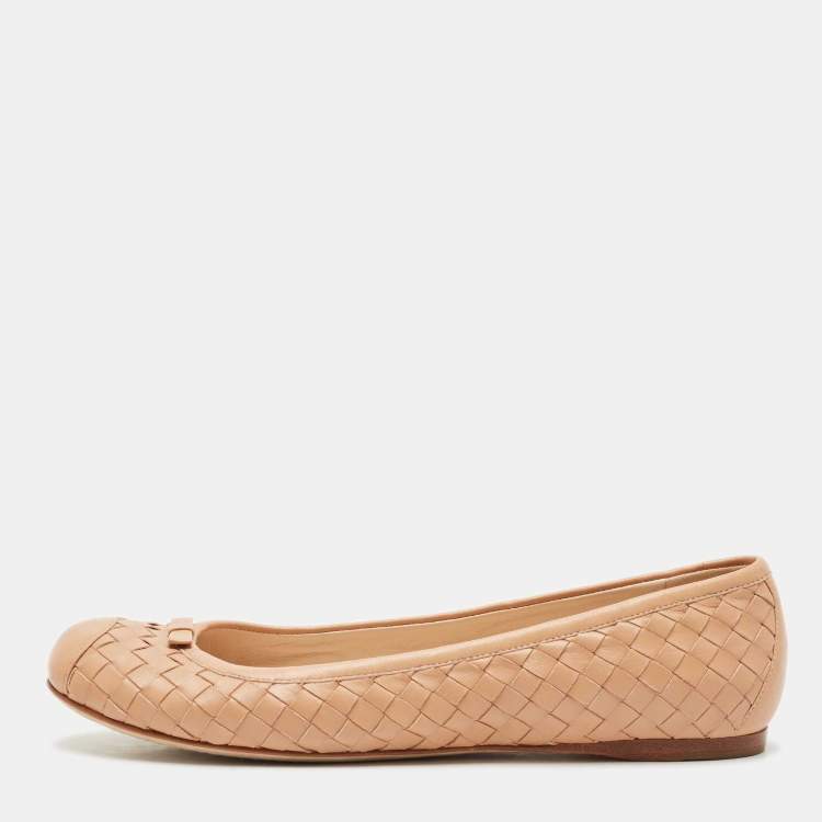 Pre Owned Bottega Veneta Beige Intrecciato Leather Ballet Flats Size 39.5