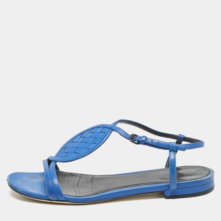 Pre Owned Bottega Veneta Blue Leather Ankle Strap Flat Sandals Size 39