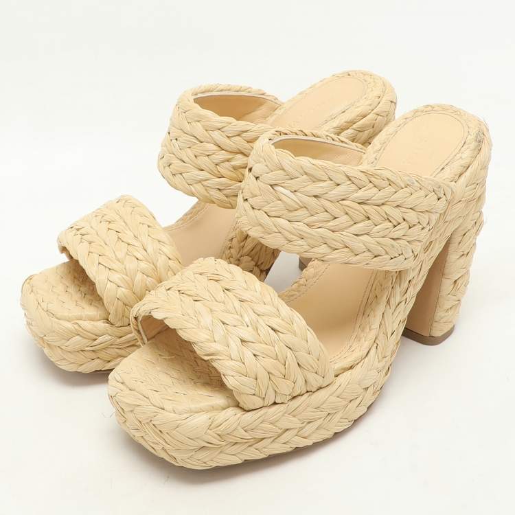Pre Owned Bottega Veneta Beige Raffia Platform Slide Sandals Size 38