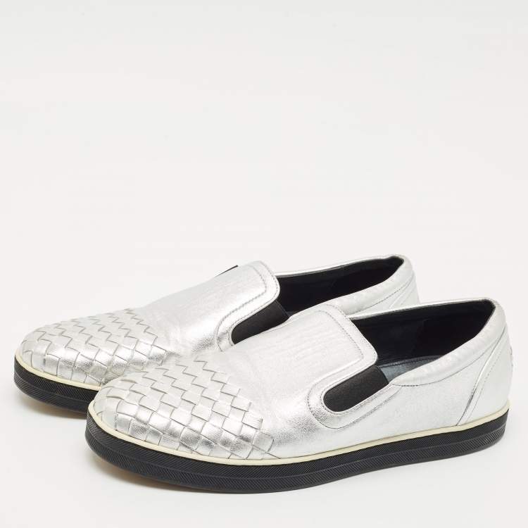 Pre Owned Bottega Veneta Silver Intrecciato Leather Dodger Slip On Sneakers Size 40