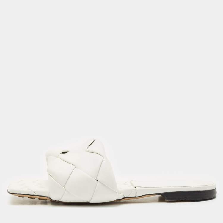 Pre Owned Bottega Veneta White Intrecciato Leather Lido Flat Slides Size 39