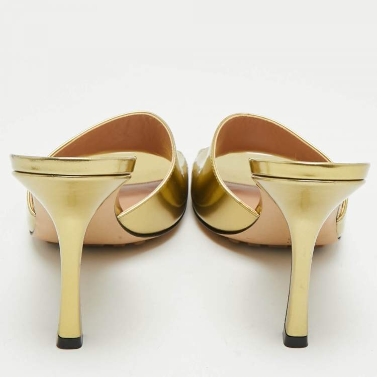 Pre Owned Bottega Veneta Gold Quilted Leather Lido Slide Sandals Size 39