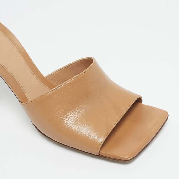 Pre Owned Bottega Veneta Beige Leather Square Open Toe Slide Sandals Size 39