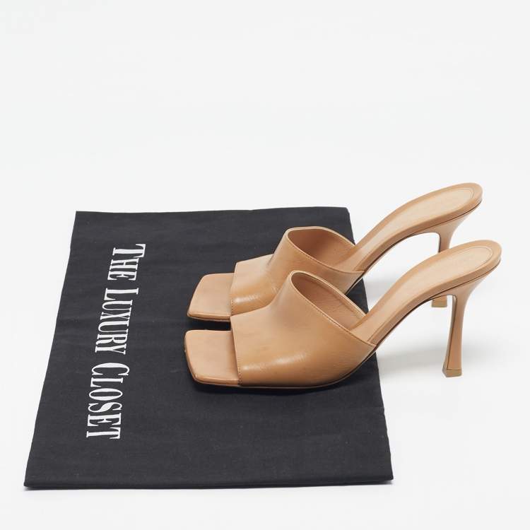 Pre Owned Bottega Veneta Beige Leather Square Open Toe Slide Sandals Size 39