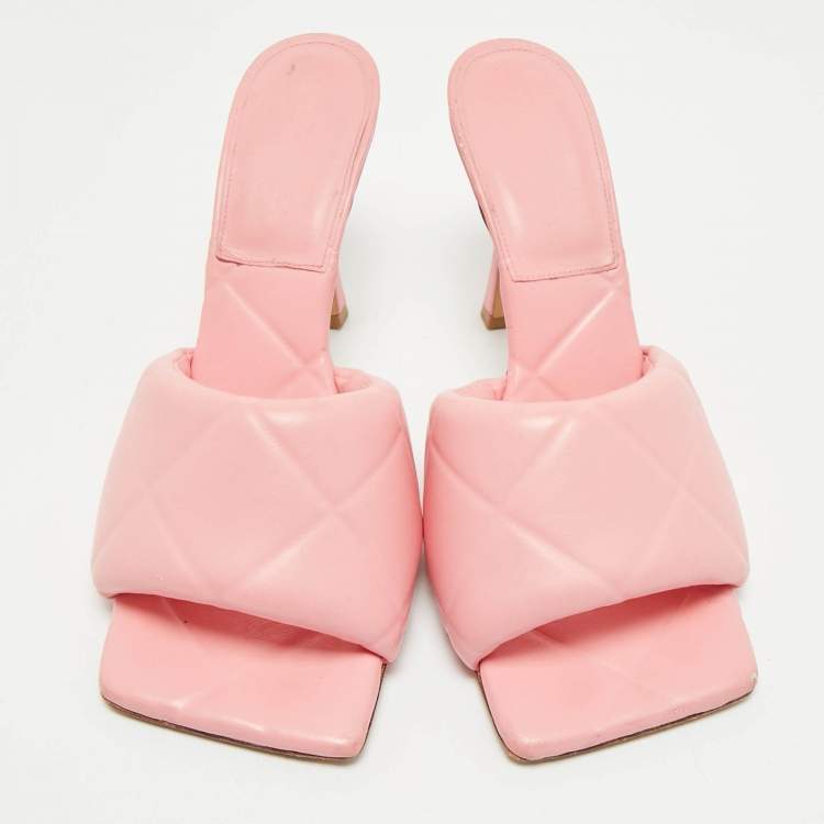 Pre Owned Bottega Veneta Pink Quilted Leather Lido Slide Sandals Size 40 