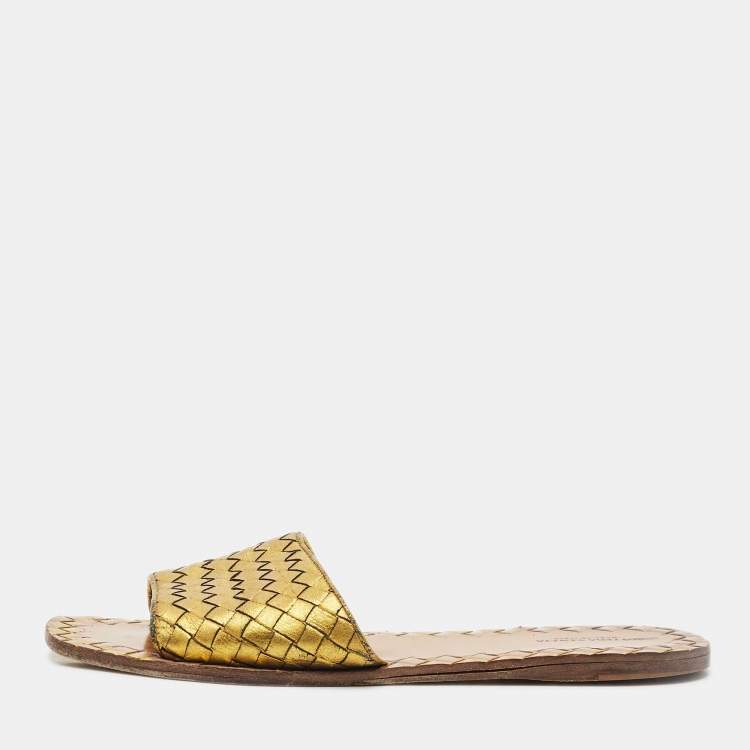Pre Owned Bottega Veneta Gold Intrecciato Leather Flat Slides Size 41