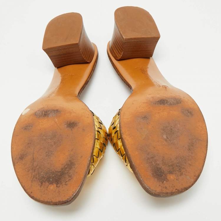 Pre Owned Bottega Veneta Gold Intrecciato Leather Ravello Slide Sandals Size 40