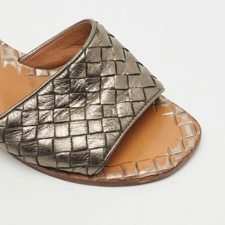 Pre Owned Bottega Veneta Metallic Intrecciato Leather Ravello Slide Sandals Size 37.5