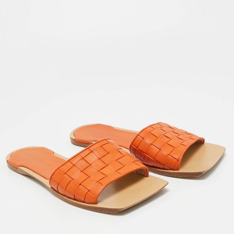 Pre Owned Bottega Veneta Orange Intrecciato Leather Flat Slide Sandals Size 39.5