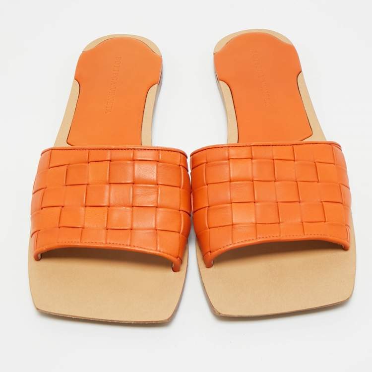 Pre Owned Bottega Veneta Orange Intrecciato Leather Flat Slide Sandals Size 39.5