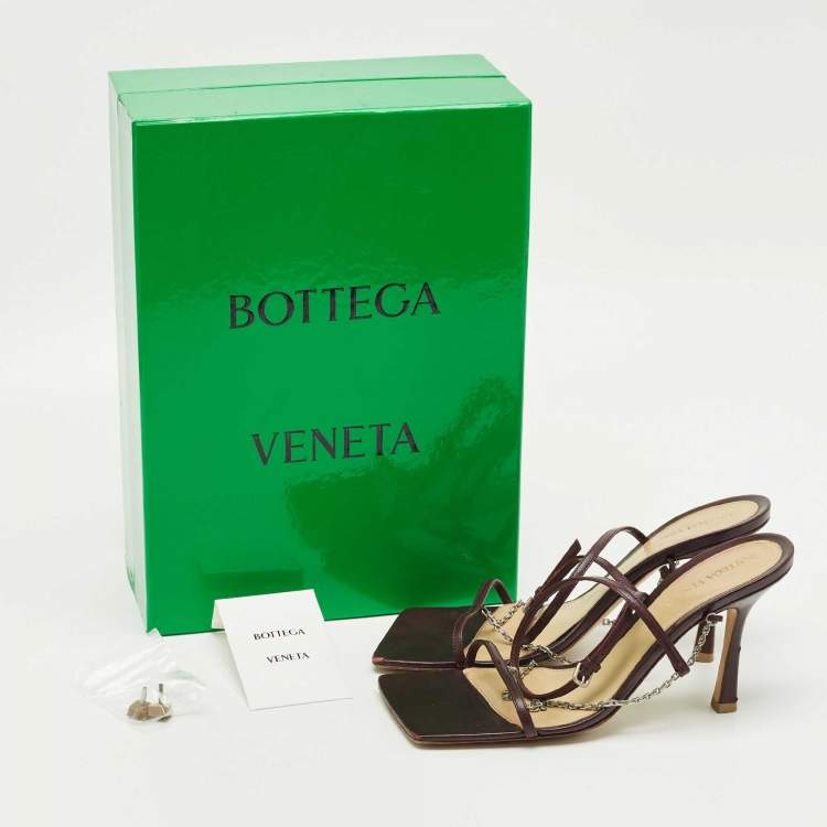 Pre Owned Bottega Veneta Burgundy Leather Chain Stretch Sandals Size 38.5