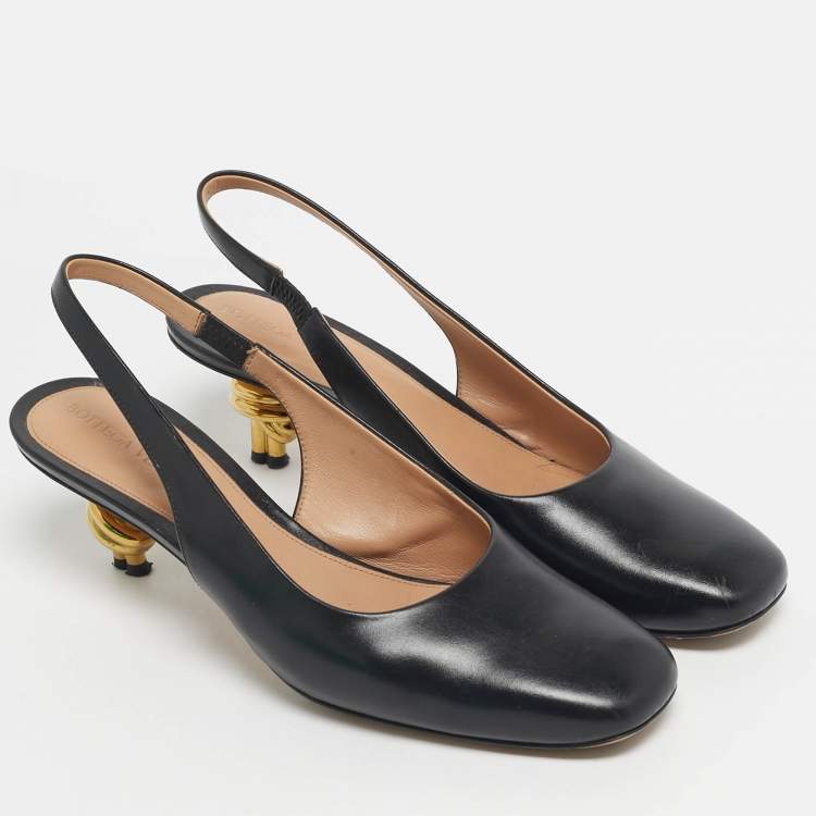 Pre Owned Bottega Veneta Black Leather Slingback Pumps Size 38