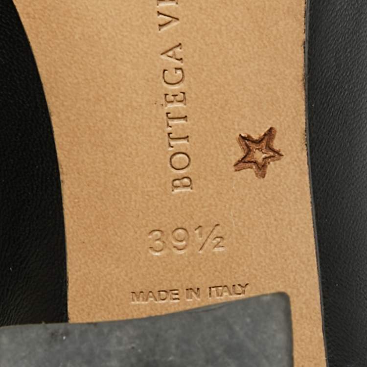 Pre Owned Bottega Veneta Black Leather  Block Heel Pumps Size 39.5