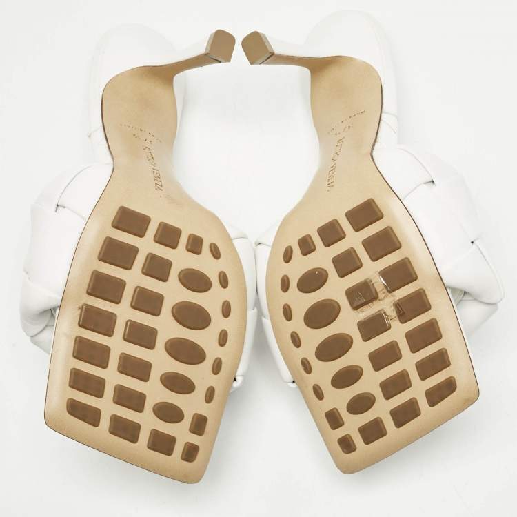Pre Owned Bottega Veneta White Leather Intrecciato Lido Slide Sandals Size 37.5