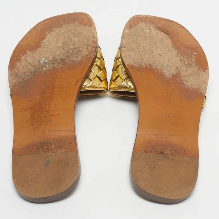 Pre Owned Bottega Veneta Gold Intrecciato Leather Veneta Flats slide Size 36.5