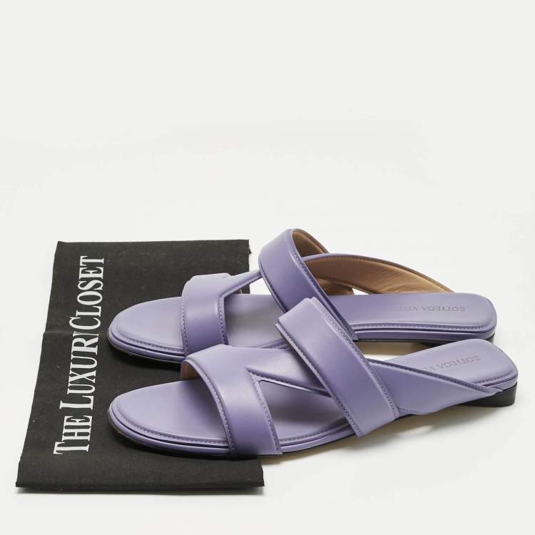 Pre Owned Bottega Veneta Purple Leather The Band Flat Slide Size 39