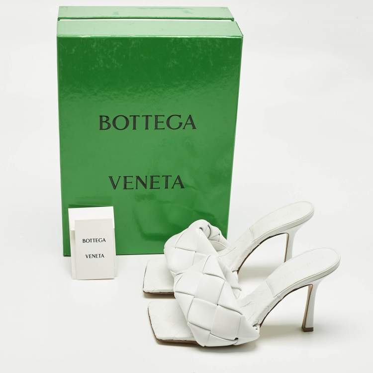 Pre Owned Bottega Veneta White Leather Lido Slide Sandals Size 38