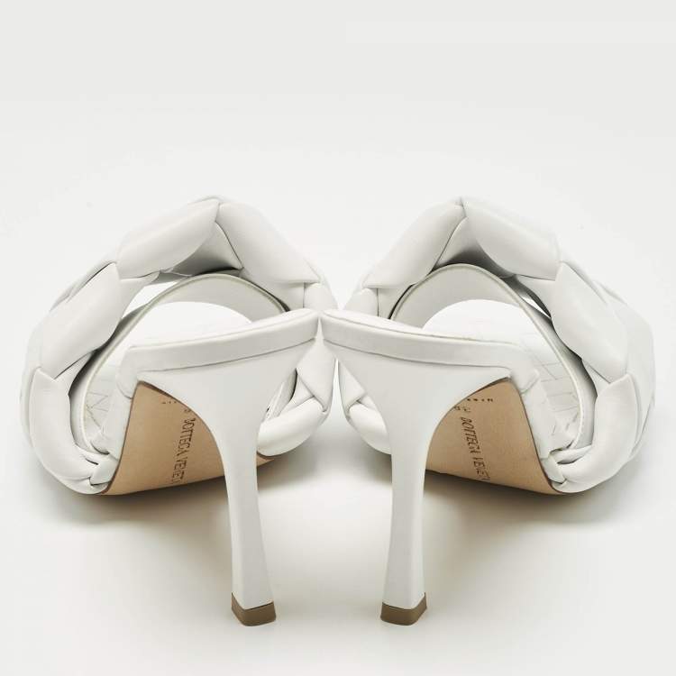 Pre Owned Bottega Veneta White Leather Lido Slide Sandals Size 38