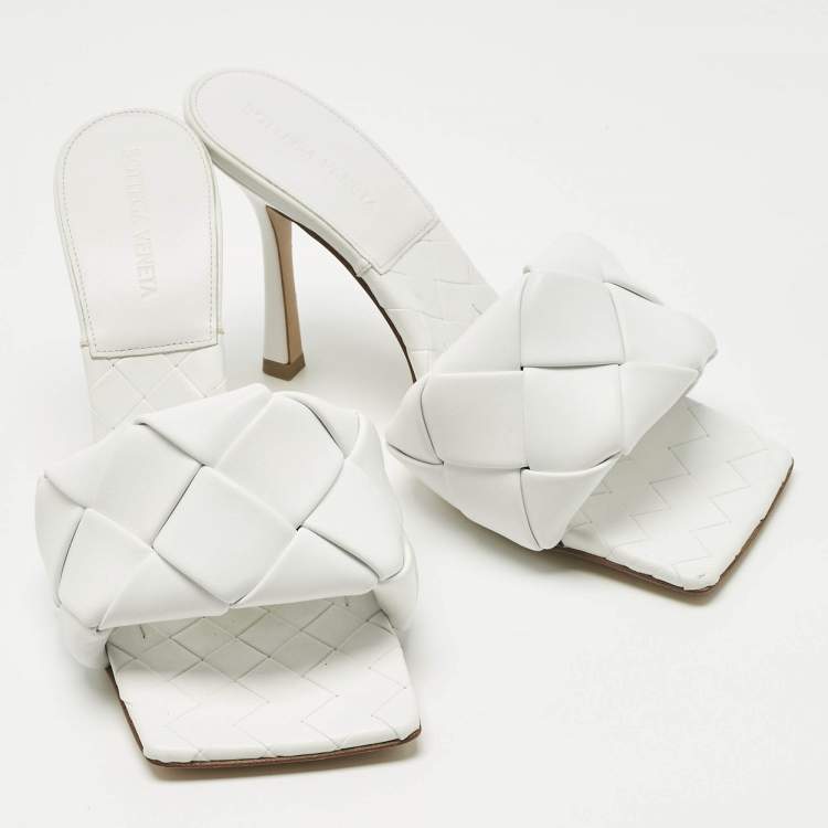 Pre Owned Bottega Veneta White Leather Lido Slide Sandals Size 38