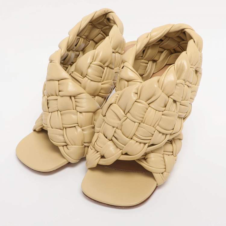 Pre Owned Bottega Veneta Lemon Woven Leather Intrecciato Ankle Strap Sandals Size 38.5