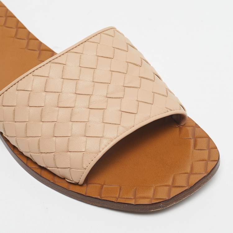 Pre Owned Bottega Veneta Beige Intrecciato Leather Flat Slides Size 40