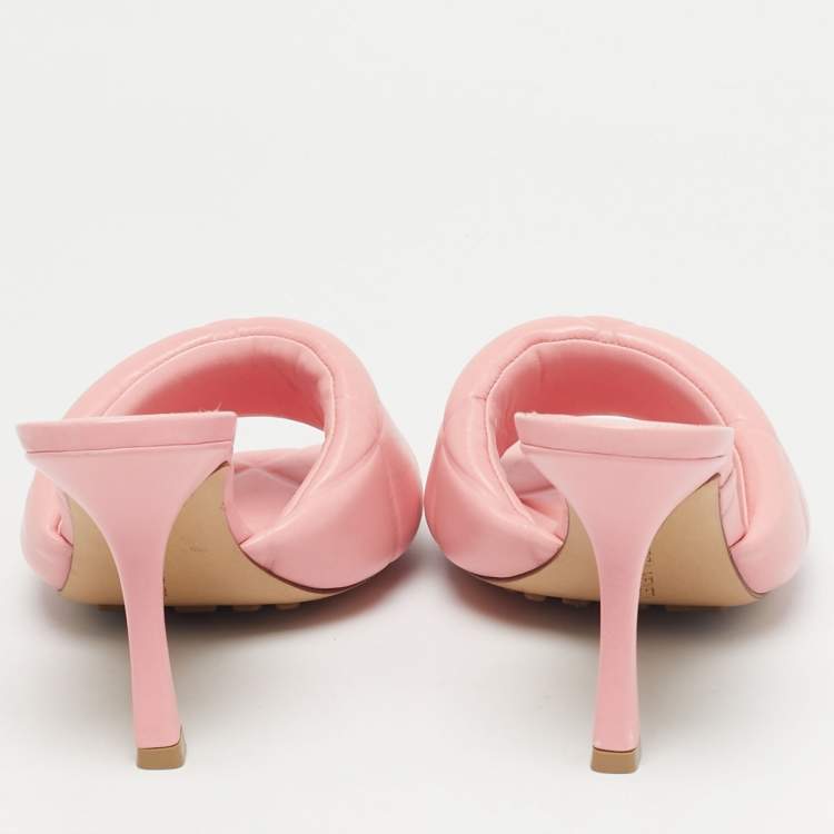 Pre Owned Bottega Veneta Pink Quilted Leather Lido Slide Sandals Size 37.5