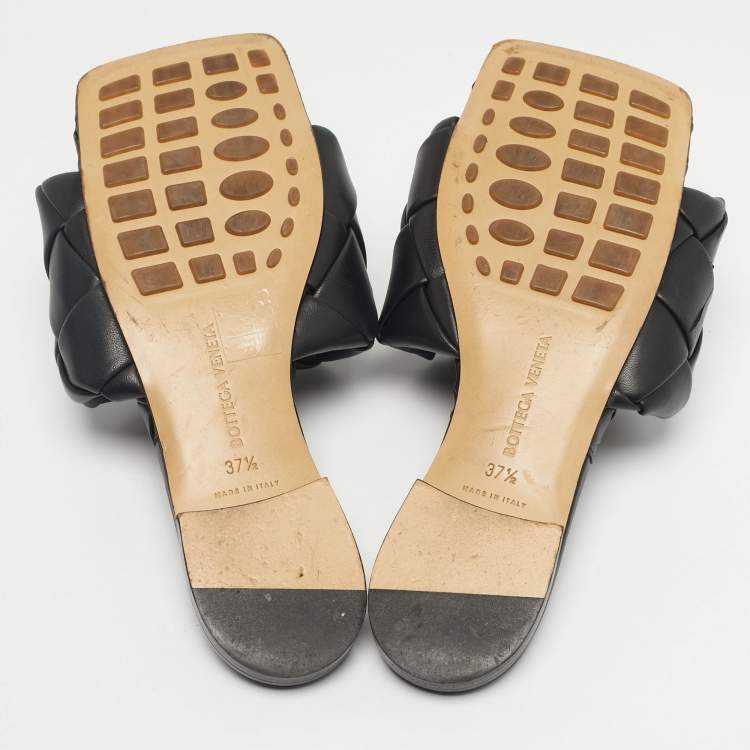 Pre Owned Bottega Veneta Black Woven Leather Lido Flat Slide Size 37.5