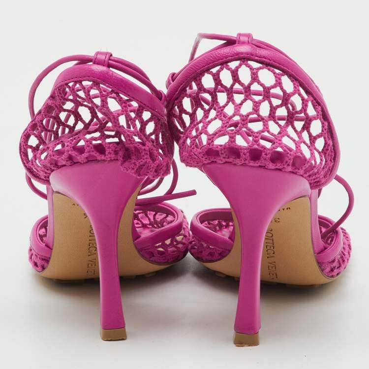 Pre Owned Bottega Veneta Pink Leather and Stretch Mesh Wrap Around Pumps Size 35.5