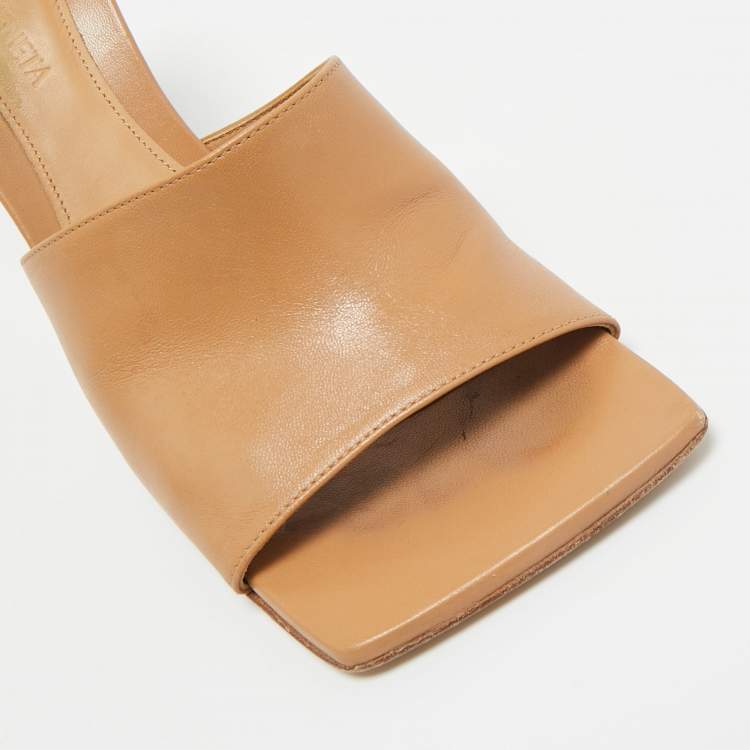 Pre Owned Bottega Veneta Beige Leather Stretch Slide Sandals Size 38