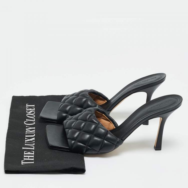 Pre Owned Bottega Veneta Black Woven Leather Lido Slide Sandals Size 42