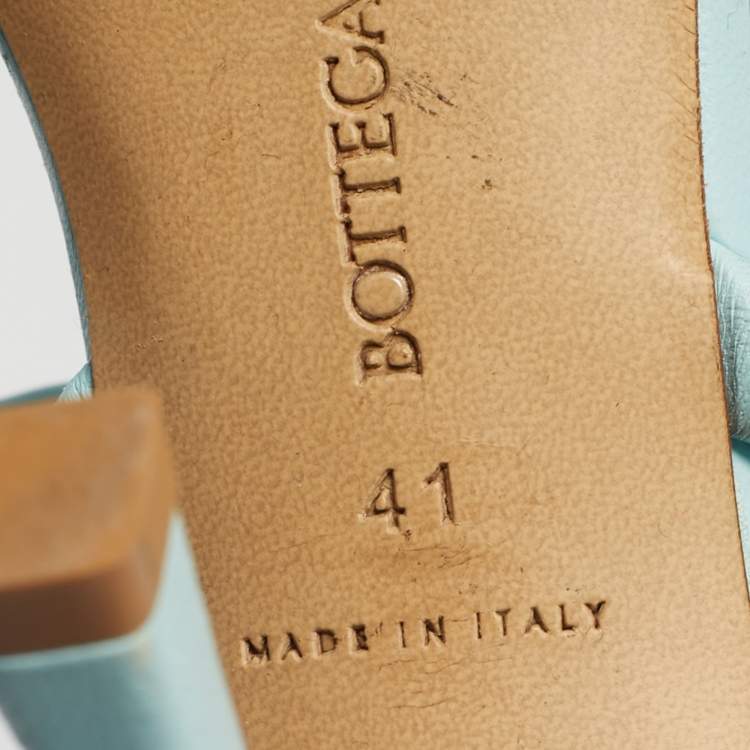 Pre Owned Bottega Veneta Blue Leather Ankle Strap Sandals Size 41