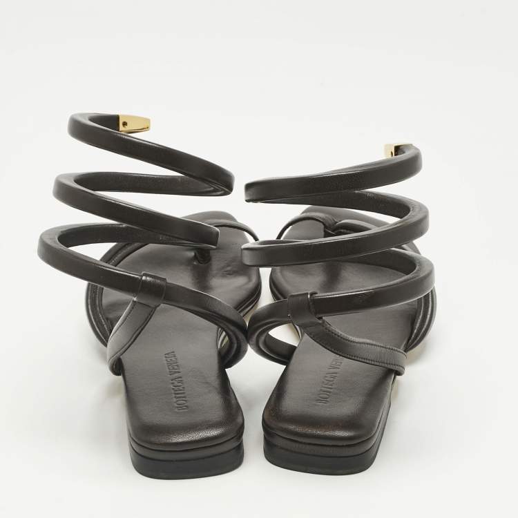 Pre Owned Bottega Veneta Dark Brown Leather Spiral Flat Sandals Size 37