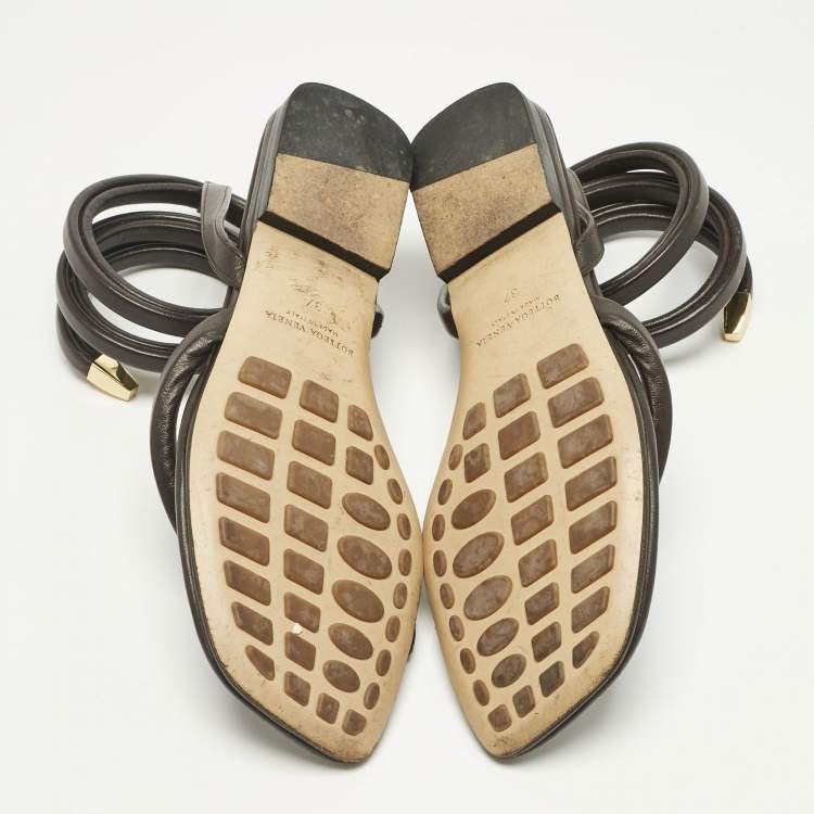 Pre Owned Bottega Veneta Dark Brown Leather Spiral Flat Sandals Size 37