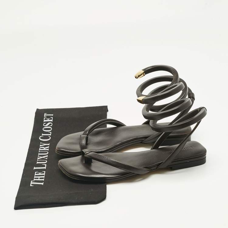 Pre Owned Bottega Veneta Dark Brown Leather Spiral Flat Sandals Size 37