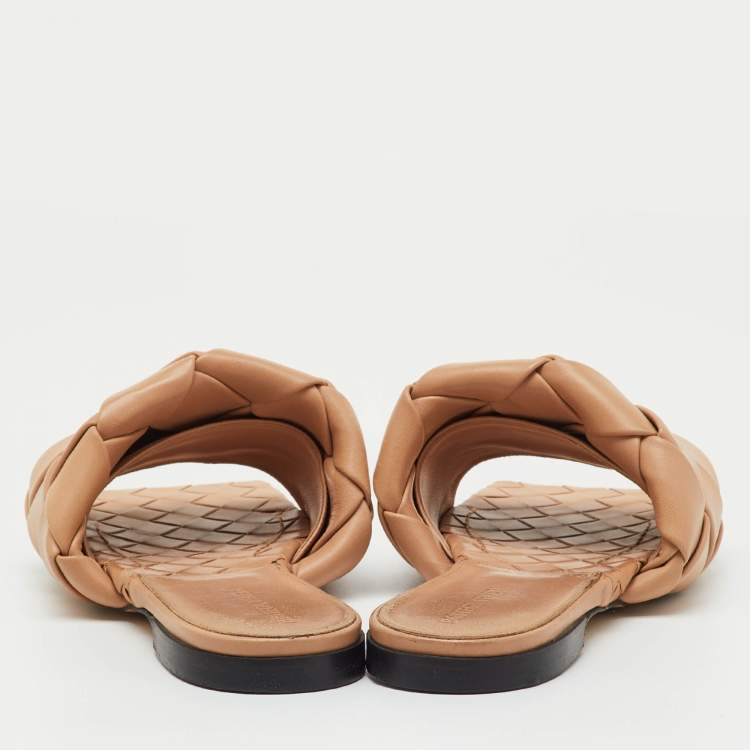 Pre Owned Bottega Veneta Beige Intrecciato Leather Lido Flat Sandals Size 40