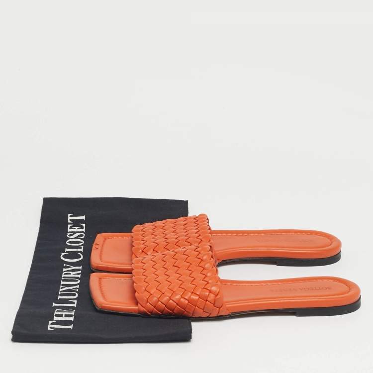Pre Owned Bottega Veneta Orange Intrecciato Leather Flat Sandals Size 37