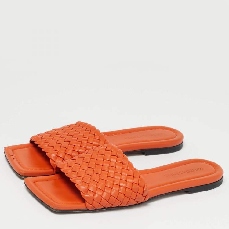 Pre Owned Bottega Veneta Orange Intrecciato Leather Flat Sandals Size 37