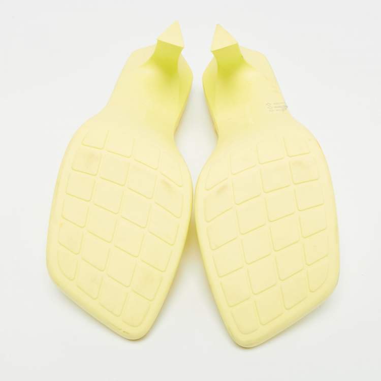 Pre Owned Bottega Veneta Green Rubber Jimbo Slingback Sandals Size 39