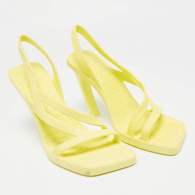 Pre Owned Bottega Veneta Green Rubber Jimbo Slingback Sandals Size 39