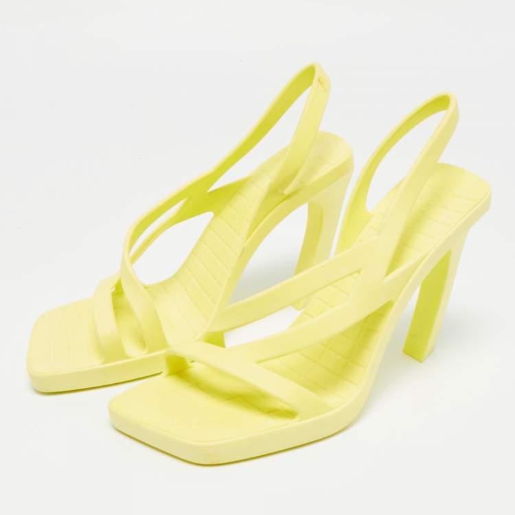 Pre Owned Bottega Veneta Green Rubber Jimbo Slingback Sandals Size 39