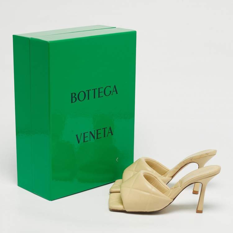 Pre Owned Bottega Veneta Beige Leather Lido Slide Sandals Size 36