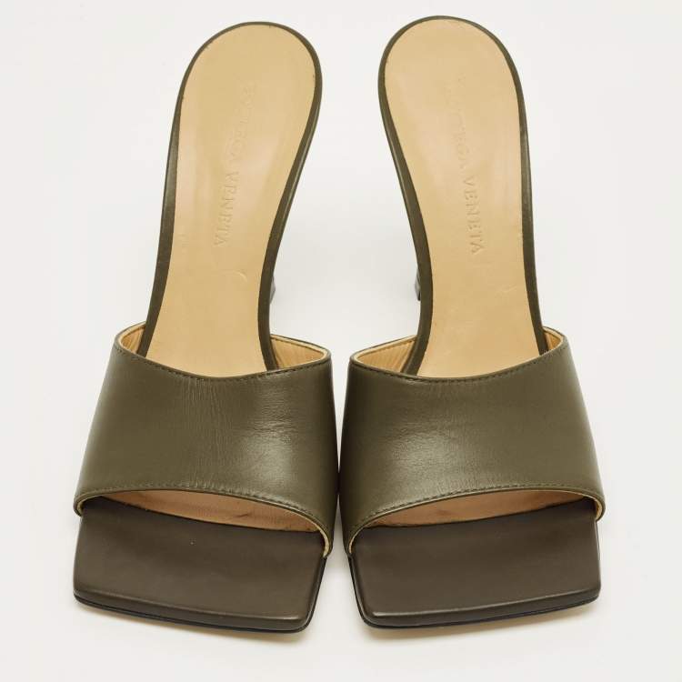 Pre Owned Bottega Veneta Olive Green Leather Lido Slide Sandals Size 36.5
